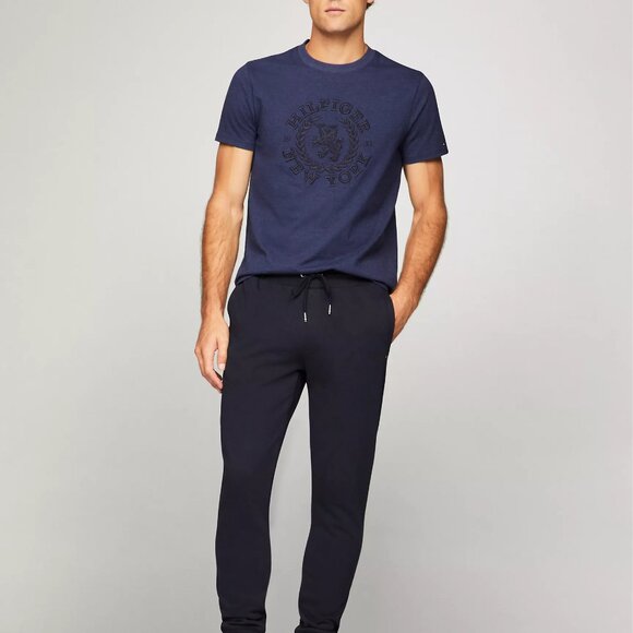 new with tags Tommy Hilfiger Embroidered Heritage Crest Logo T-Shirt - NAVY BLUE - Picture 6 of 7